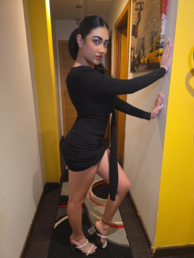 Chica busca chico en Pontevedra: 