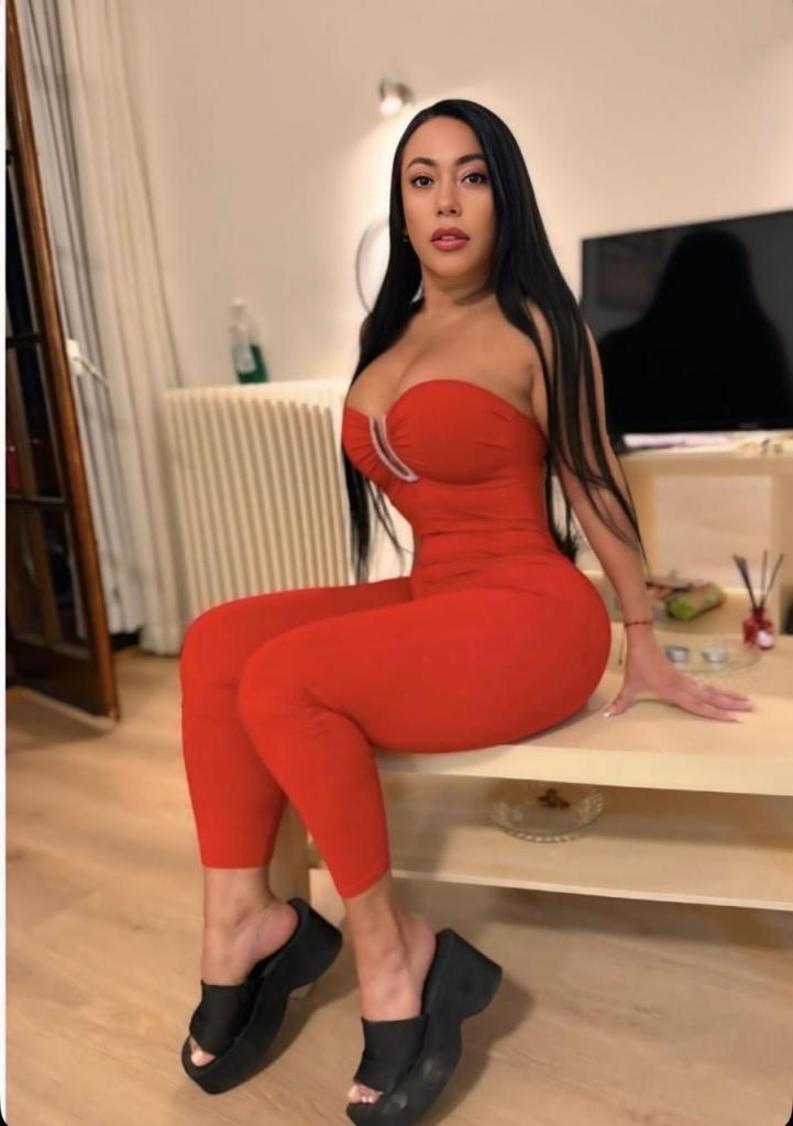 Chica busca chico en Lérida: 