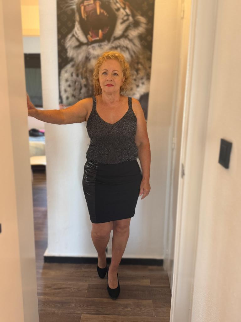 Chica busca chico en Alicante: 