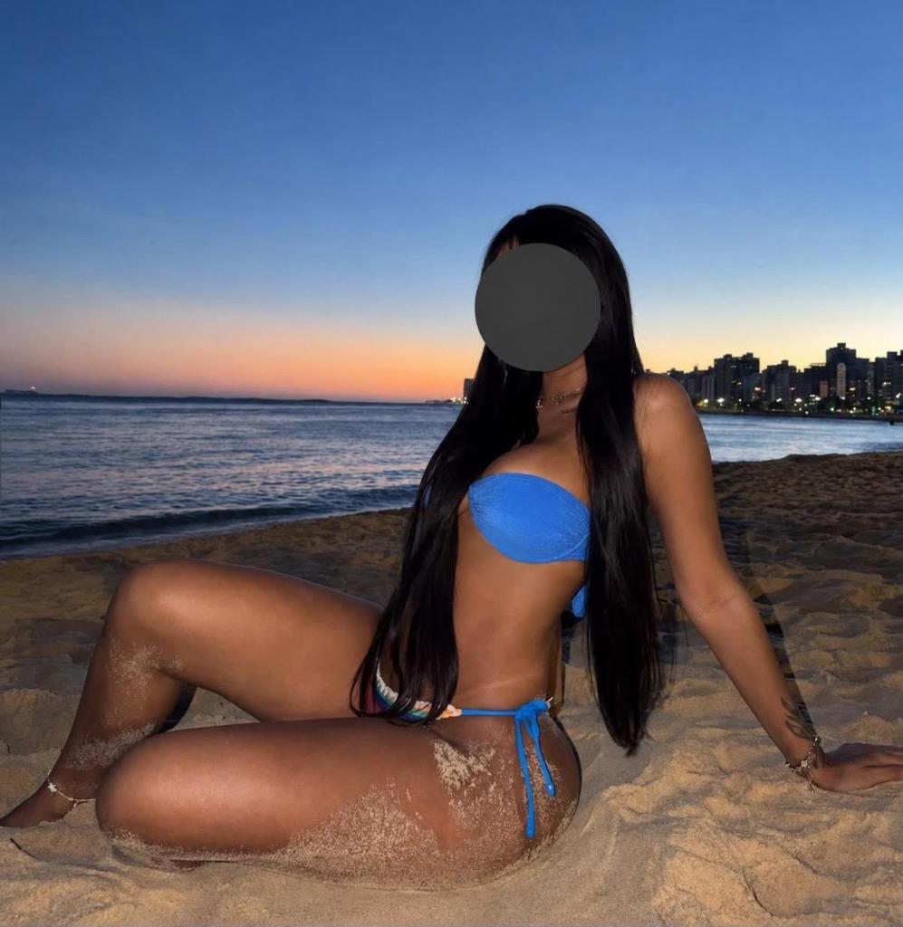 Chica busca chico en Huelva: 