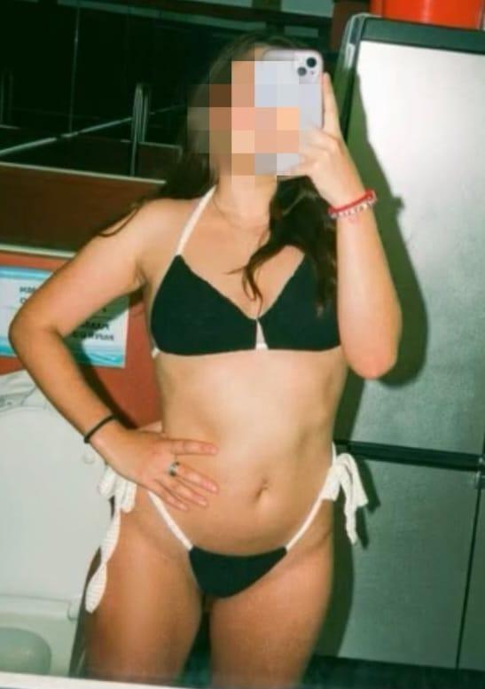 Chica busca chico en Granada: 