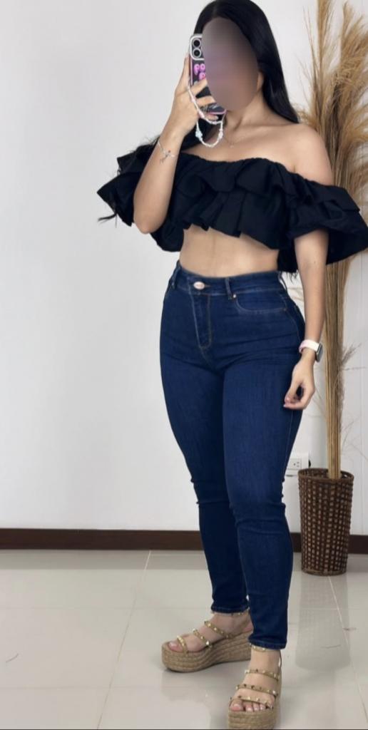 Chica busca chico en Cádiz: 