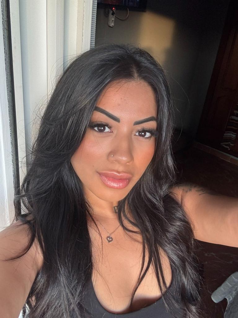 Chica busca chico en Cádiz: 