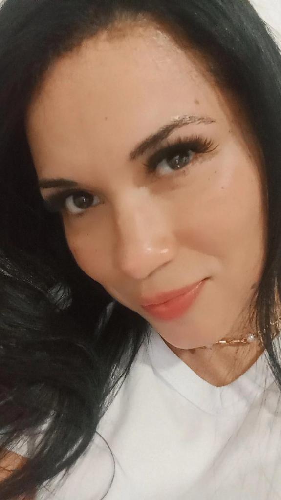 613438617: Chica busca chico en Valencia