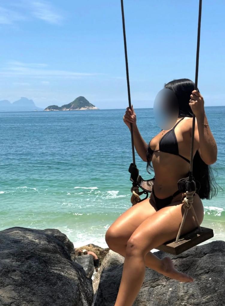 Chica busca chico en Tenerife: 