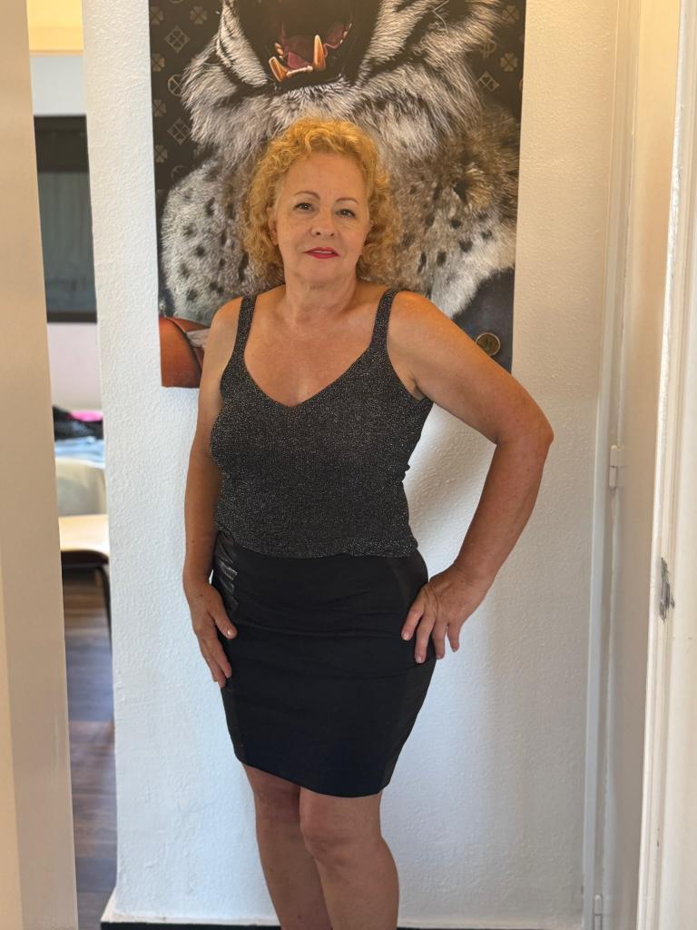 Chica busca chico en Alicante: 