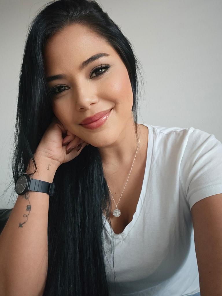 613160058: Chica busca chico en Mallorca