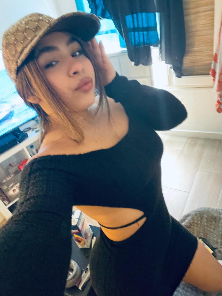 743090018: Chica busca chico en Barcelona