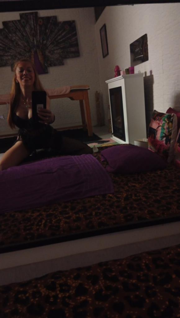 674074250: Chica busca chico en Tenerife