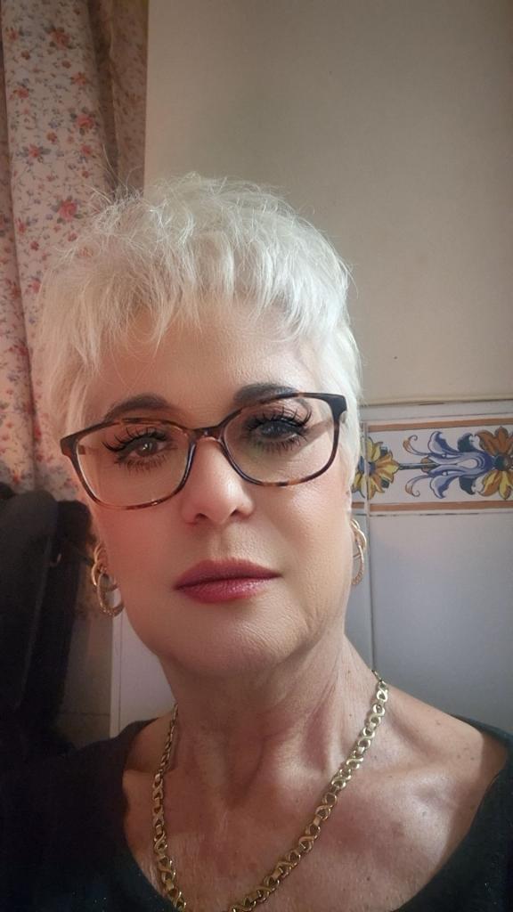 Chica busca chico en Mallorca: 