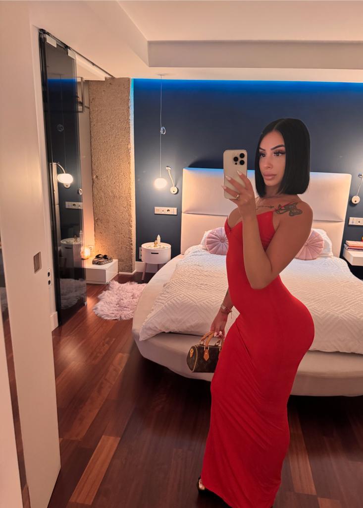 Chica busca chico en Cádiz: Chica busca chico
