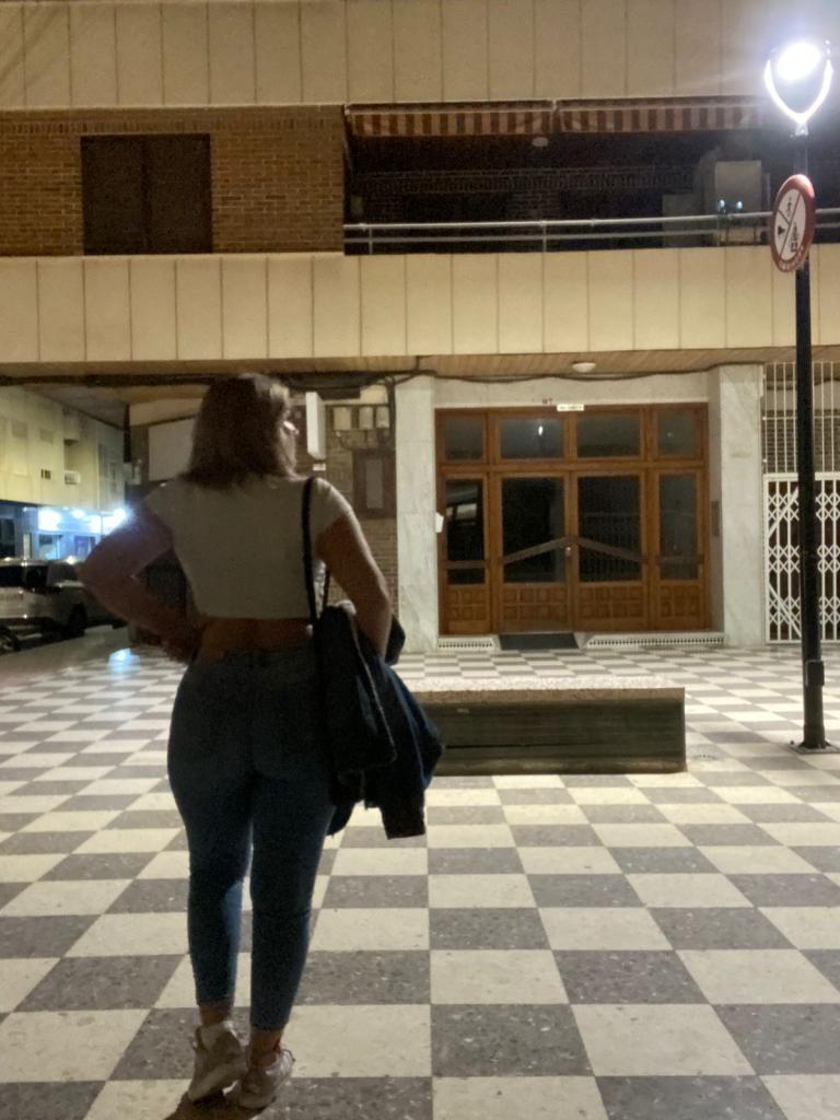 607262172: Chica busca chico en Murcia