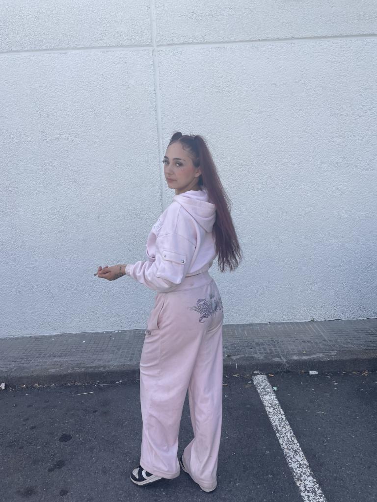672818568: Chica busca chico en Pontevedra
