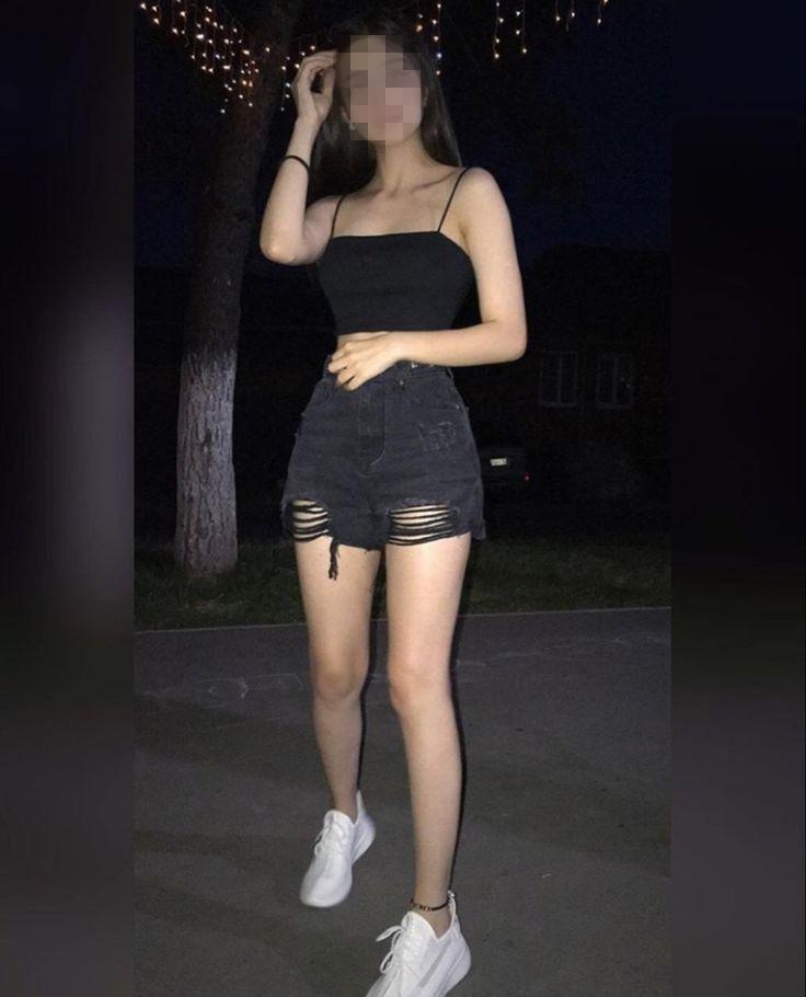 Chica busca chico en Huelva: 