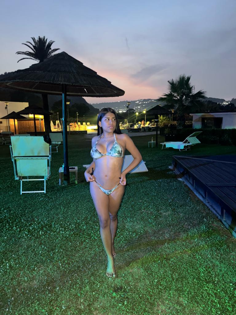 Chica busca chico en Menorca: 