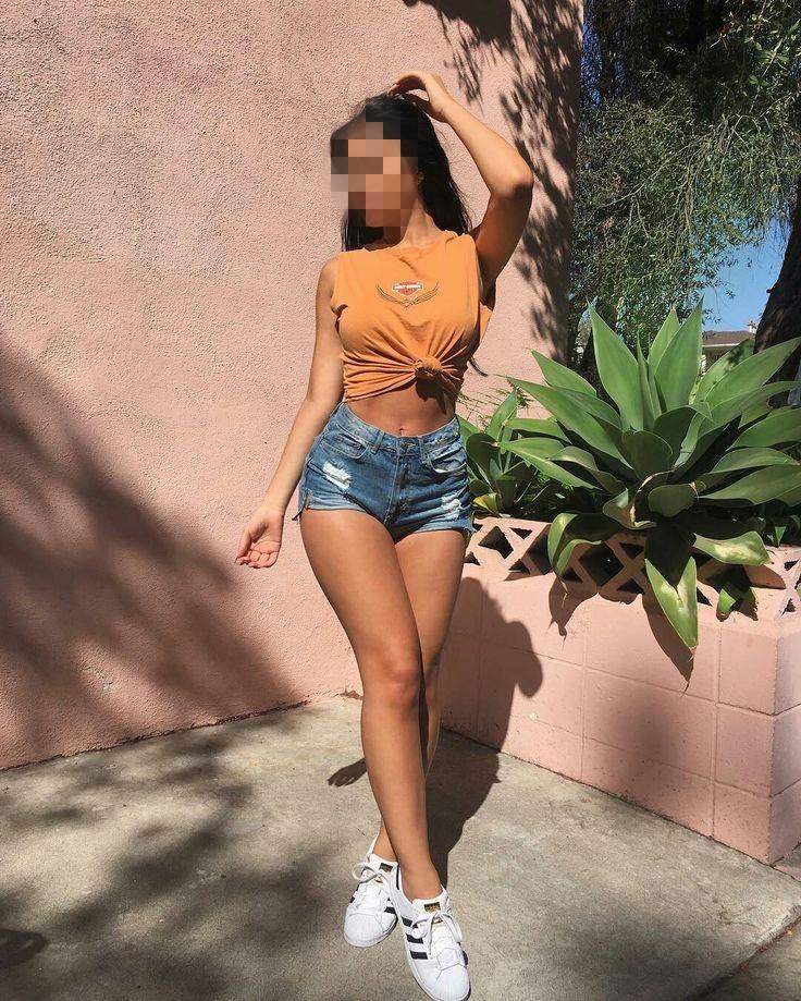 Chica busca chico en Huelva: 