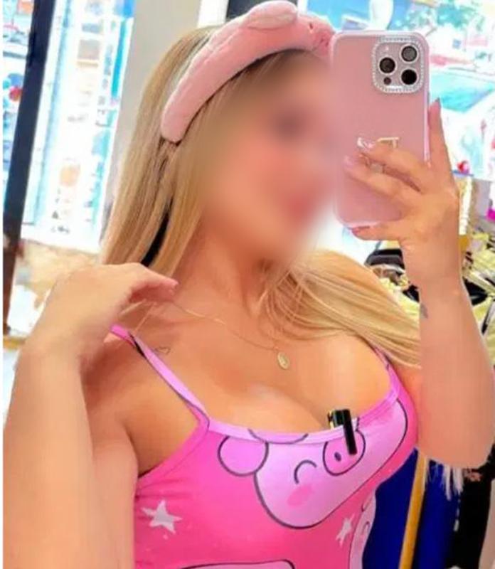 Chica busca chico en Barcelona: 