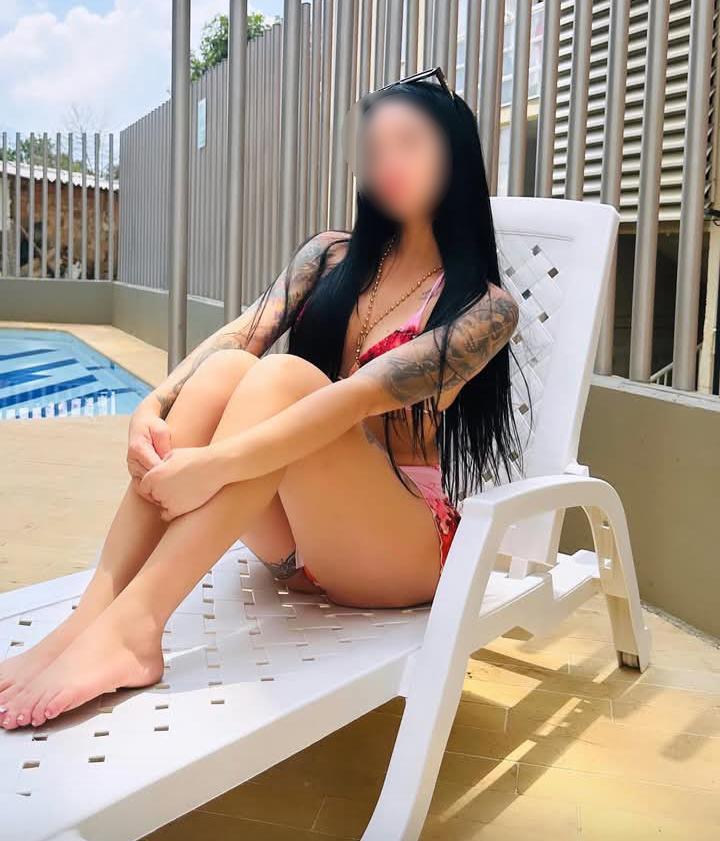 624706596: Chica busca chico en Sevilla
