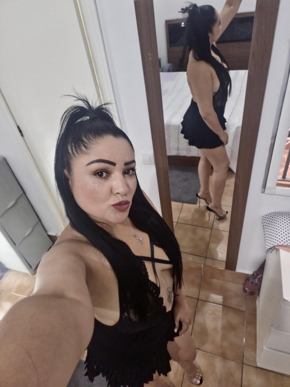 Chica busca chico en Sevilla: Chica busca chico