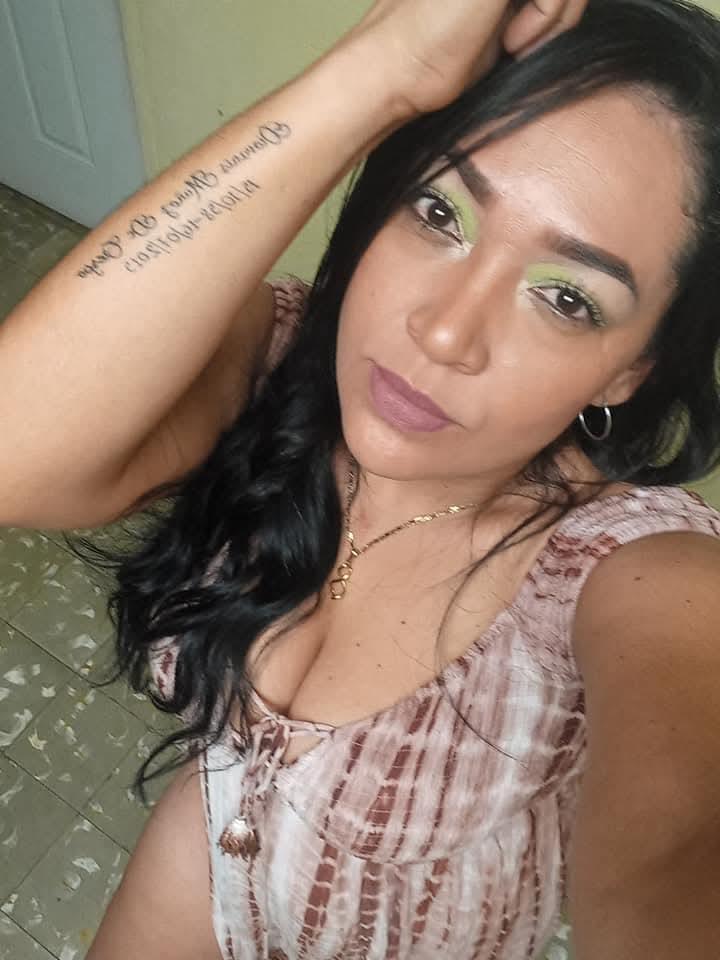 692879135: Chica busca chico en Málaga