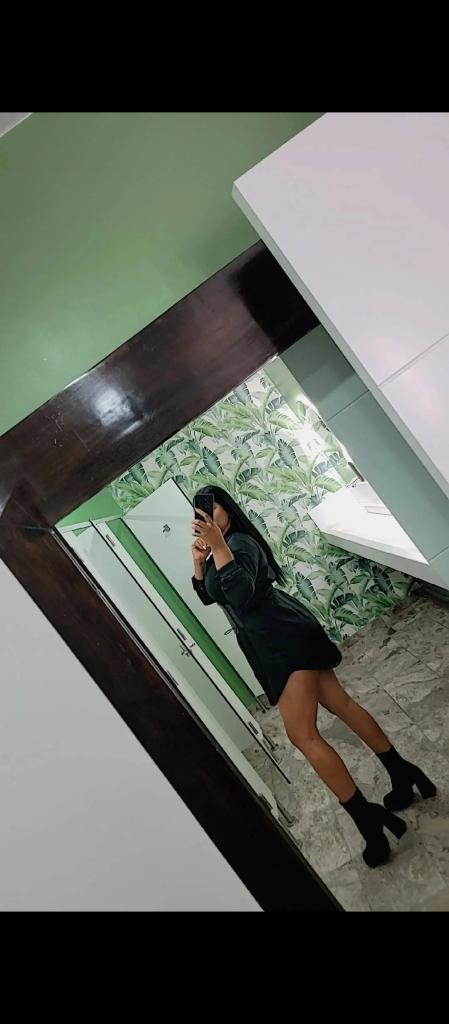 686179458: Chica busca chico en Madrid