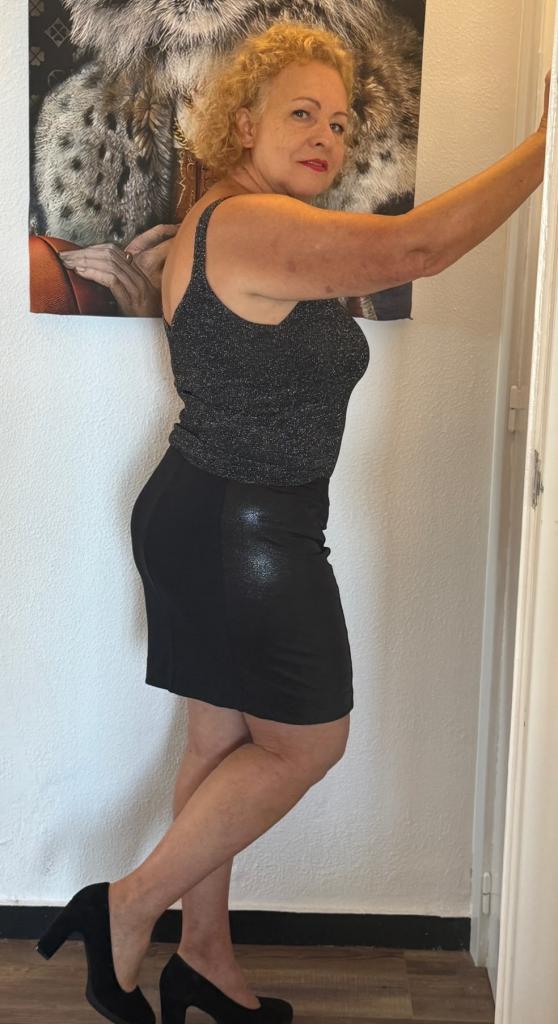 Chica busca chico en Alicante: 