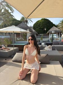 610661364: Chica busca chico en Málaga