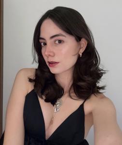 743093509: Chica busca chico en La Coruña
