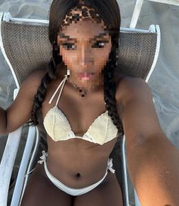 745031195: Chica busca chico en Tenerife