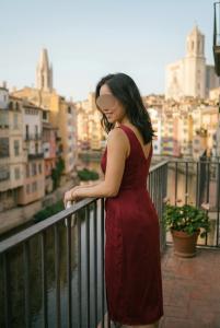 698484222: Chica busca chico en Gerona