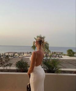 613852388: Chica busca chico en Alicante
