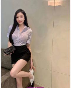 667885000: Chica busca chico en Almería