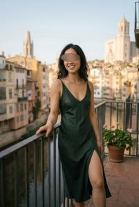 698484222: Chica busca chico en Gerona
