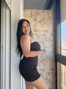 692879135: Chica busca chico en Málaga