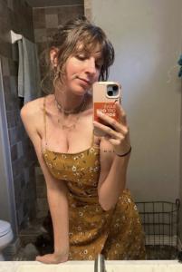 603360995: Chica busca chico en Granada
