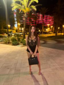614586541: Chica busca chico en Madrid
