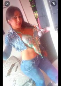 742031951: Travesti en León
