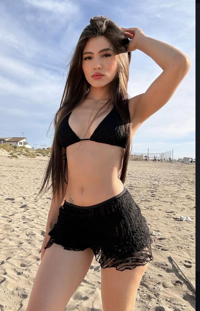 Chica busca chico en Ibiza: 