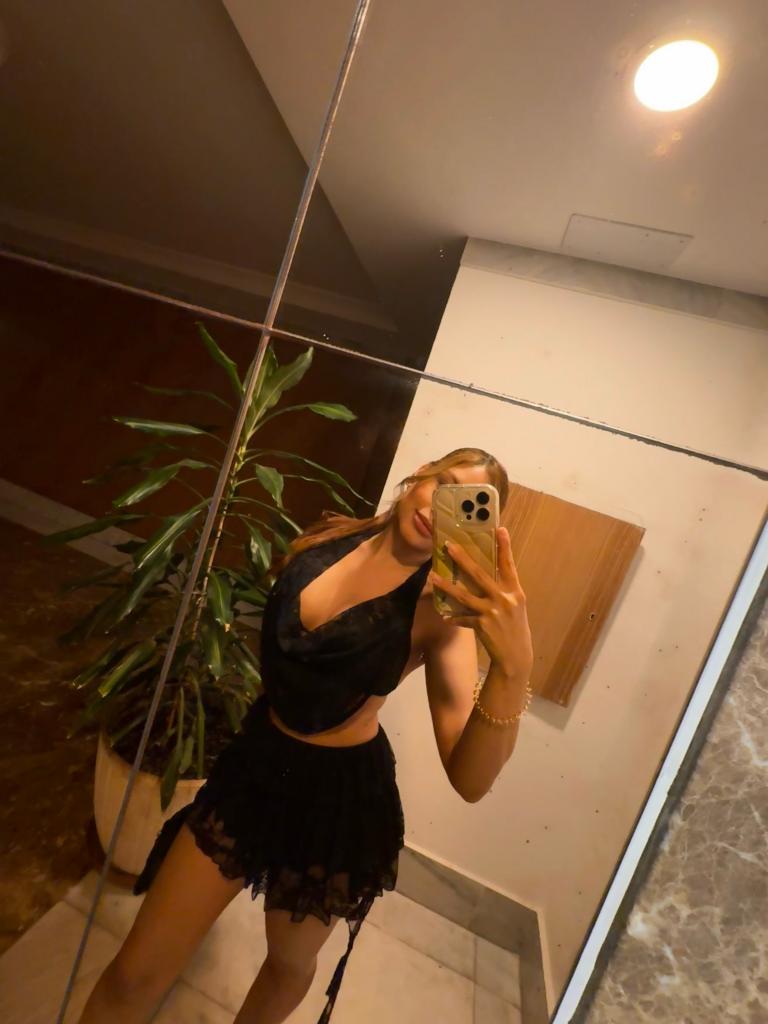 647325128: Chica busca chico en Ibiza