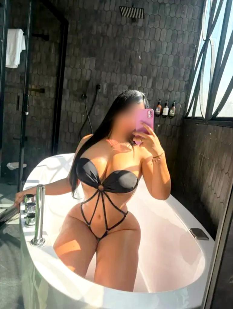 Chica busca chico en Murcia: 