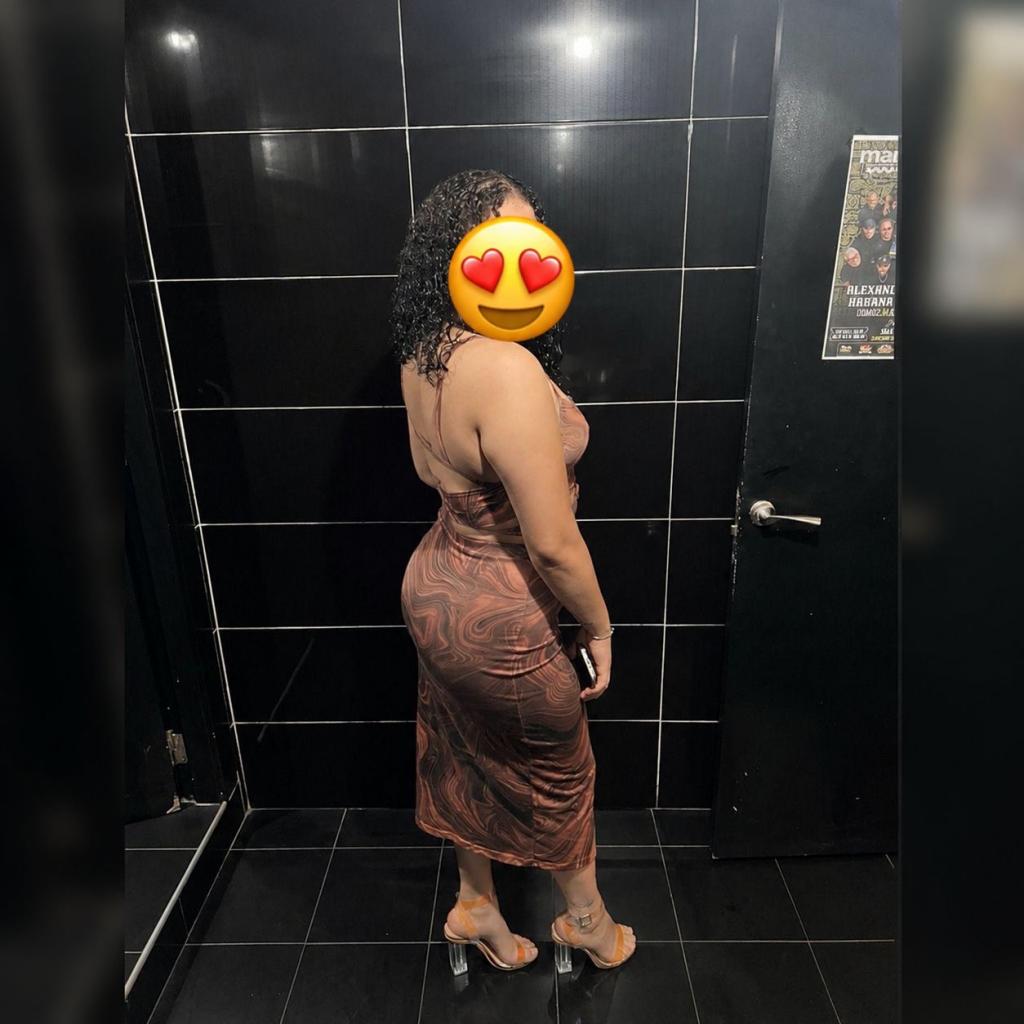 Chica busca chico en La Coruña: 