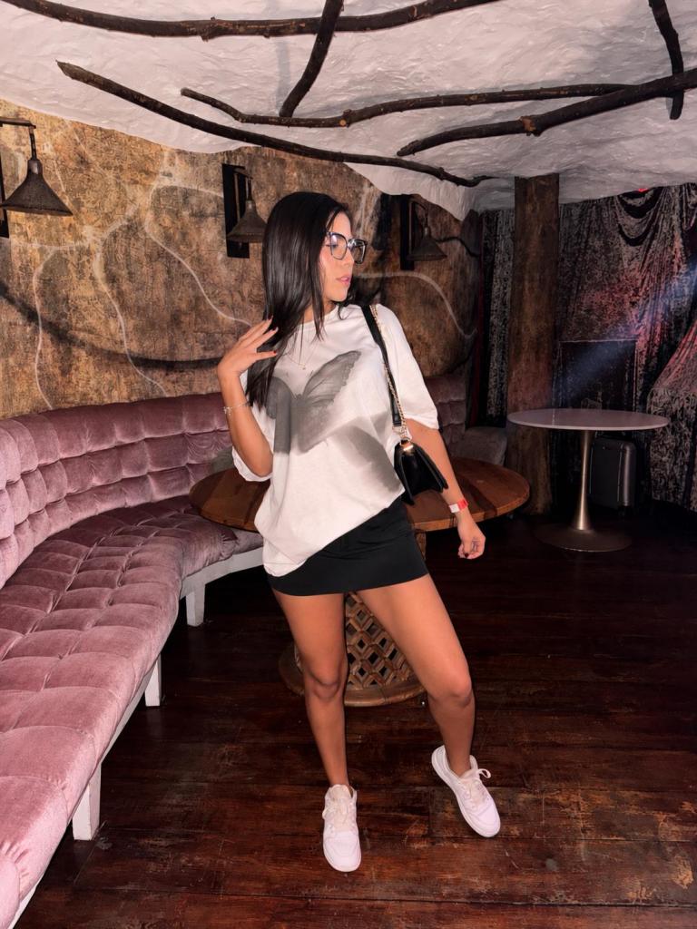 Chica busca chico en Tenerife: 