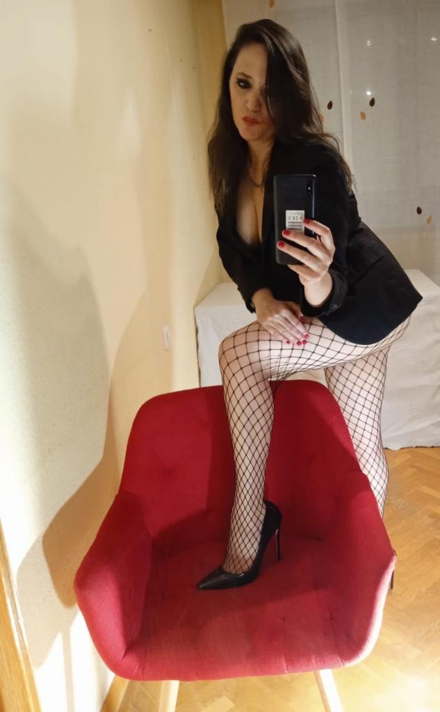 Chica busca chico en Madrid: 