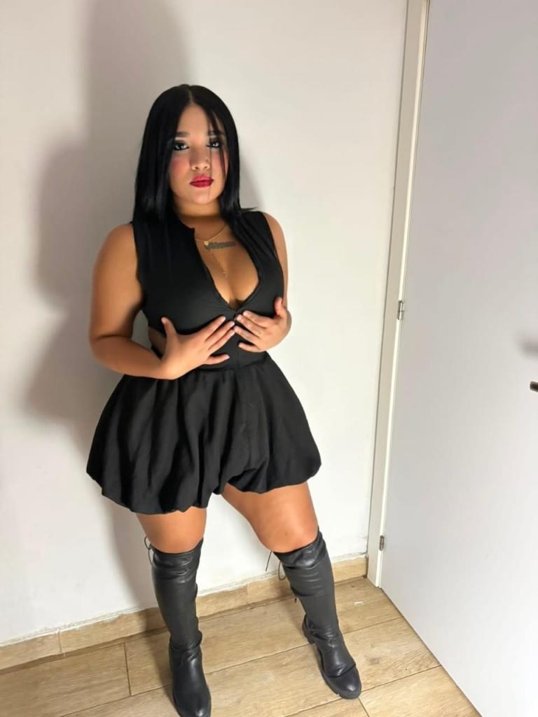 Chica busca chico en Granada: 