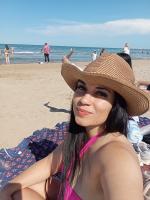 604390313: Chica busca chico en Valencia