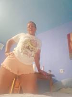 672996190: Chica busca chico en Huelva