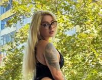 644915029: Chica busca chico en Madrid