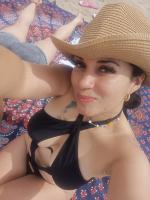 604390313: Chica busca chico en Valencia