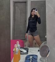 743093509: Chica busca chico en La Coruña