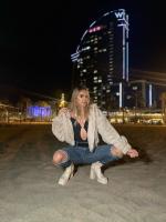 607429561: Chica busca chico en Cádiz